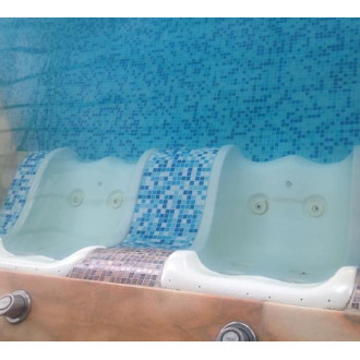 AKRILNA masažna stolica